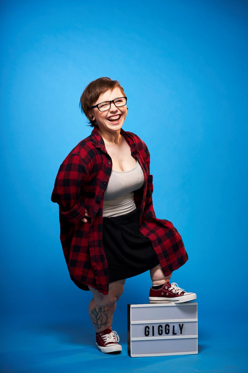 Creative genius Jodie believes in living life to the full and dreams of travelling the world. Tune in to tonight to see if she finds her travel companion. 🗺️ The Undateables tonight at 9pm on Channel 4. #TheUndateables 💕