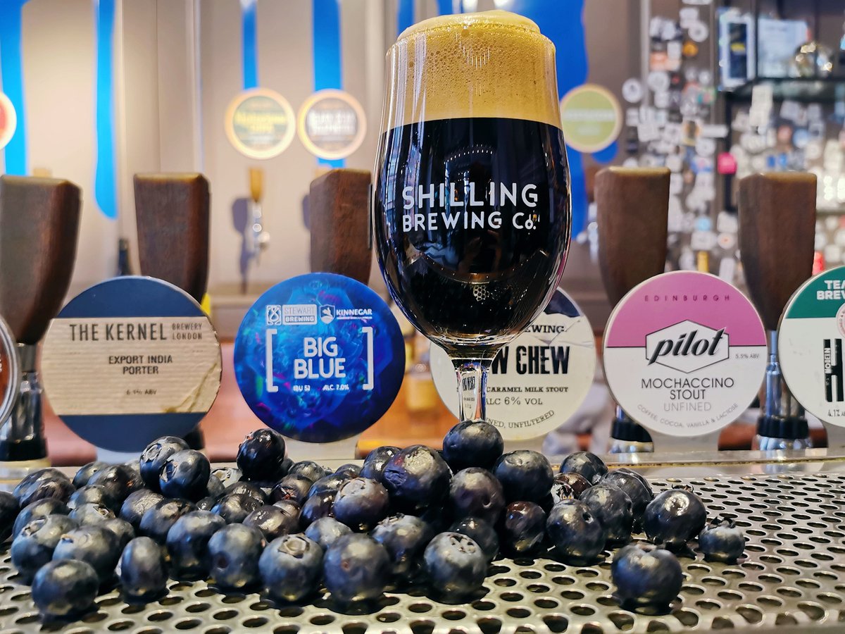 𝐇𝐀𝐏𝐏𝐘 #StPatricksDay
 
Despite this probably being one of the quietest St Paddy’s Day for a lot of us we hope you have a great day.

Here is a cheeky alternative to the day's old favourite. <a href="/StewartBrewing/">StewartBrewing</a> x <a href="/KinnegarBrewing/">Kinnegar Brewing</a> Big Blue is A blueberry and cardamom dream.