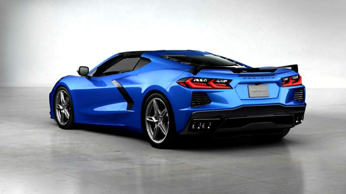CalicarVlog's tweet photo. Hey Guys! Here is what the car looks like. I ordered it in this spec. The car is absolutely amazing. It features a 490/495 hp 6.2L OHV 16-valve V8, with a dual-clutch 8-speed automatic transmission, and does 0-60 in 2.7 seconds. Stay tuned for more details! https://t.co/r7apLqoBpn