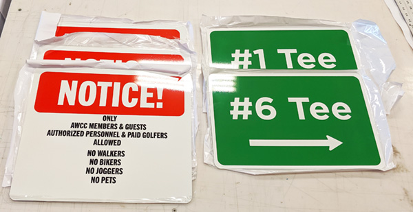 windigosigns's tweet photo. Edger laminates a few Golf course directional signs with graffiti resistance lamination, the best on the market! #signs #directionalsigns #epanelsigns https://t.co/ddYkugmF1Z