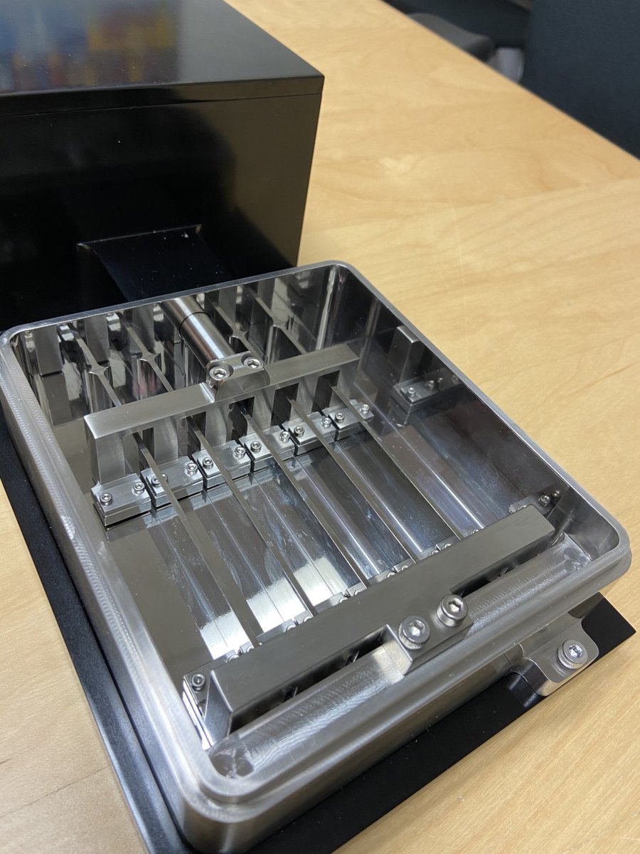 Did you know that CellScale provides customized instruments? Here we've created 6 independent wells for our MechanoCulture T6, allowing different buffer solutions for wet tension testing. Find out more here: cellscale.com/products/mct6/ #mechanical #MCT6