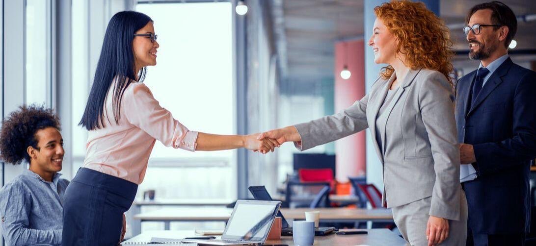 LimitlessCapab1's tweet photo. Tabetha talks about the vital subject of Influence in this weeks Limitless Capability blog #limitless #capability #limitlesscapability #influence #leader #leadership #leaders #coach #executivecoach #executivecoaching #leadershipcoach #leadershipcoaching
https://t.co/jXfEey9snz https://t.co/7Q6GLWdCVx