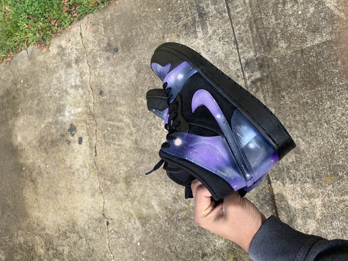 solodolo_stevee's tweet photo. First time doing a galaxy custom themed shoe #customshoes #galaxycustom retweet and share @AngelusDirect @AngelusBrand https://t.co/RYEzgwgLqG