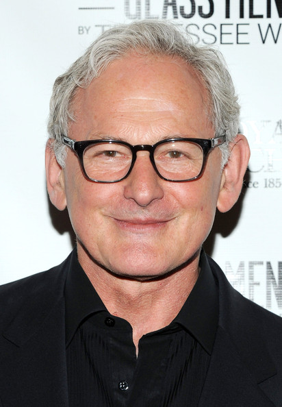 Yesterday was Victor Garber\s birthday.  He\s now 71 years old.   Happy Birthday, Victor!! 