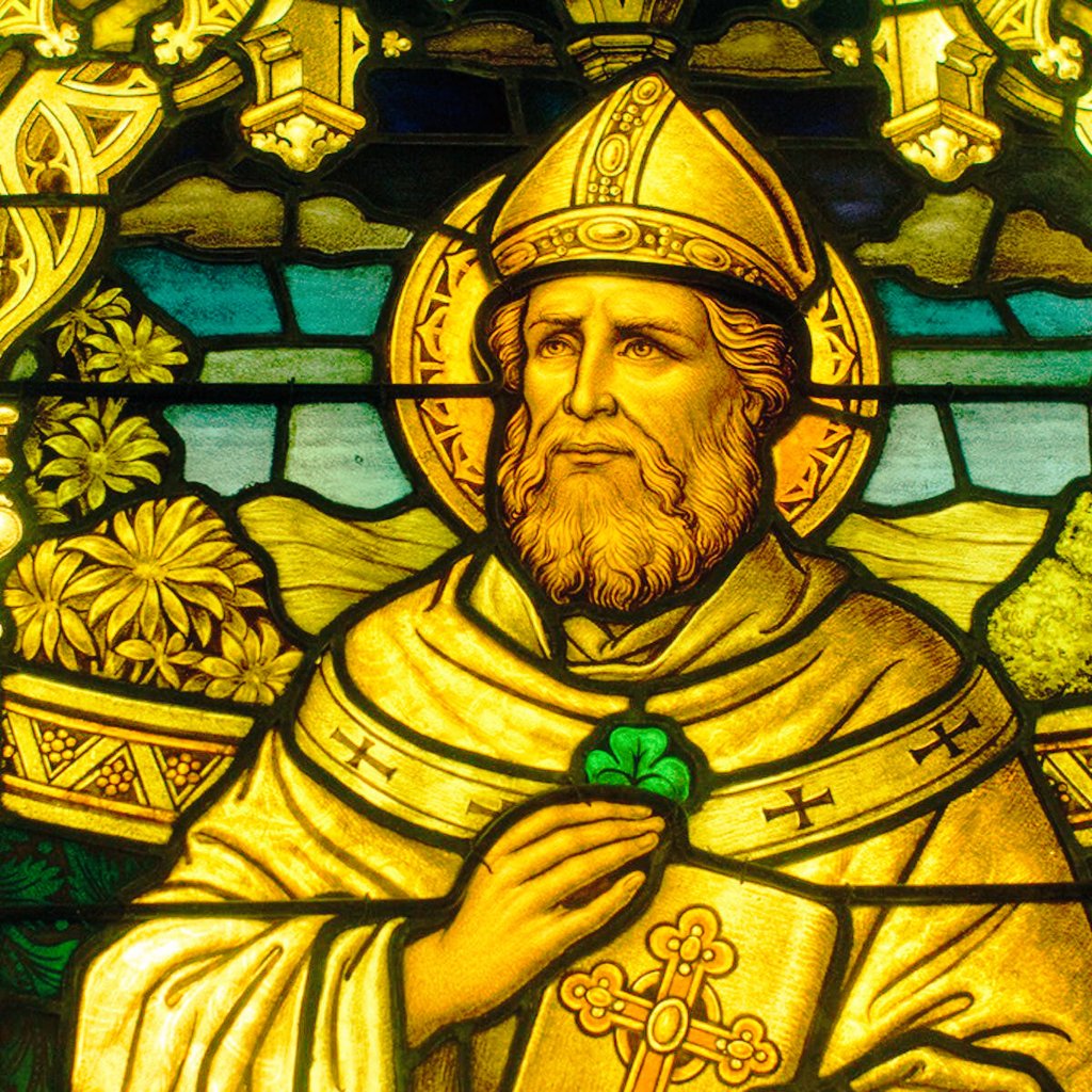 RaymondArroyo's tweet photo. "Be still and know that I am God.
Be still and know that I am.
Be still and know.
Be still.
Be."

-St. Patrick
Happy #StPatricksDay. https://t.co/qthStRxOQz
