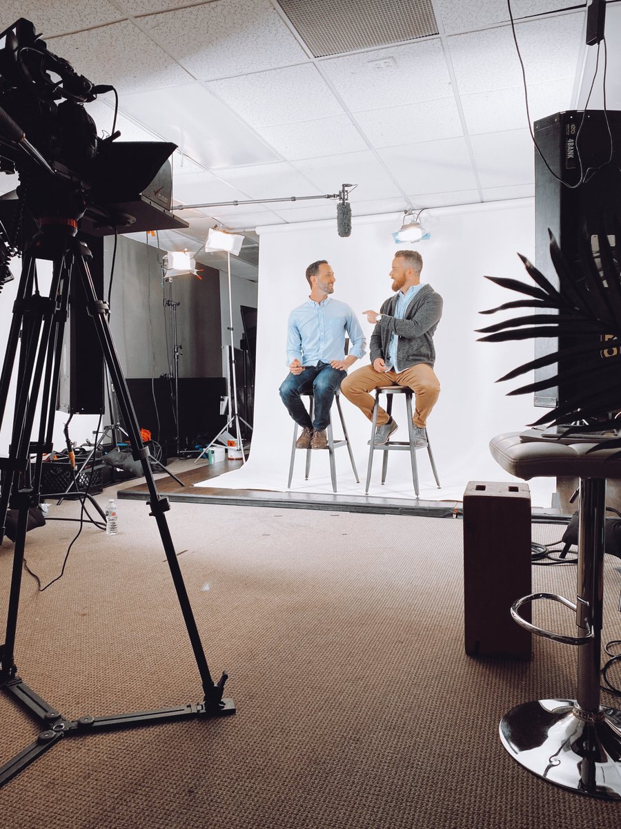 rex_change's tweet photo. Some behind the scenes shots of our most recent Los Angeles video shoot! 🎬🎥 Some exciting and fun new video content is in the works and we can't wait to show it to you #videocontent #videoshoot #videomarketing #production #productioncompany #adleverage  @adleveragetv https://t.co/eMvwh7xgmg