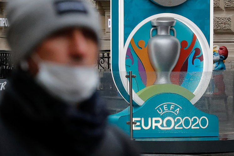 Sponsorando's tweet photo. ¡OFICIAL! 

La UEFA acuerda aplazar la Eurocopa a 2021!

#Euro2020 #eurocopa #COVID2019 #coronavirus https://t.co/kQXb1xIcZW