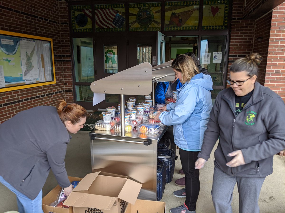 WataugaSchools's tweet photo. Already, teachers and staff at @GreenValley_828 have sent home 14 meals with families. Most of the meals were organized and ready by the time the car pulled up. These folks don't just love their students, they know their parents and families. That's what #WeAreWatauga means. https://t.co/A4x4Oi9QBN