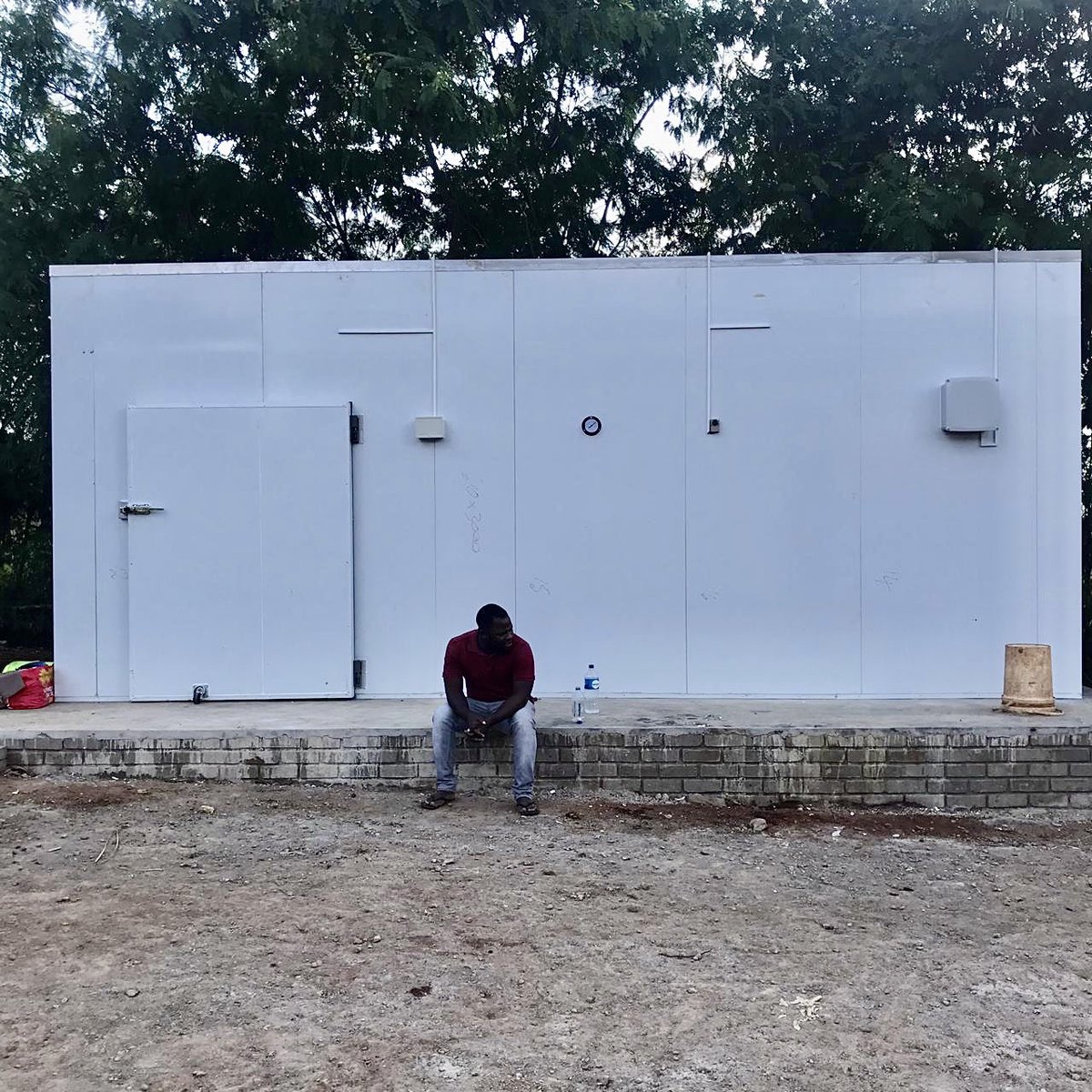 zwaluri's tweet photo. Done and dusted! A custom coldroom built for a client in Limpopo. 😍

need us to build you a custom unit? Email us at sales@zwaluri.co.za https://t.co/IexUC3WpQe