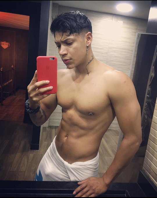 Nice Day!!! https://t.co/ScNFDti8lH<a href="/tag/online"class="tags"><span>#online</span></a><a href="/tag/retweeet"class="tags"><span>#retweeet</span></a>