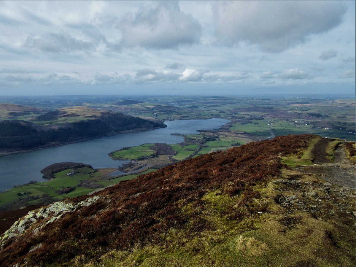 StanLeigh18's tweet photo. Yesterday's walk #CarlSide #LongSide #UllockPike via #Dodd with sunshine during the morning. Great views of #BassenthwaiteLake - clouded over later
@keswickbootco @glocky9 @mrs_walker214 @JohnGal_luvlife @Wainwright_Pub @WainwrightRocks @CumberlandPics @WainwrightRocks https://t.co/m9zs2qp9Aj
