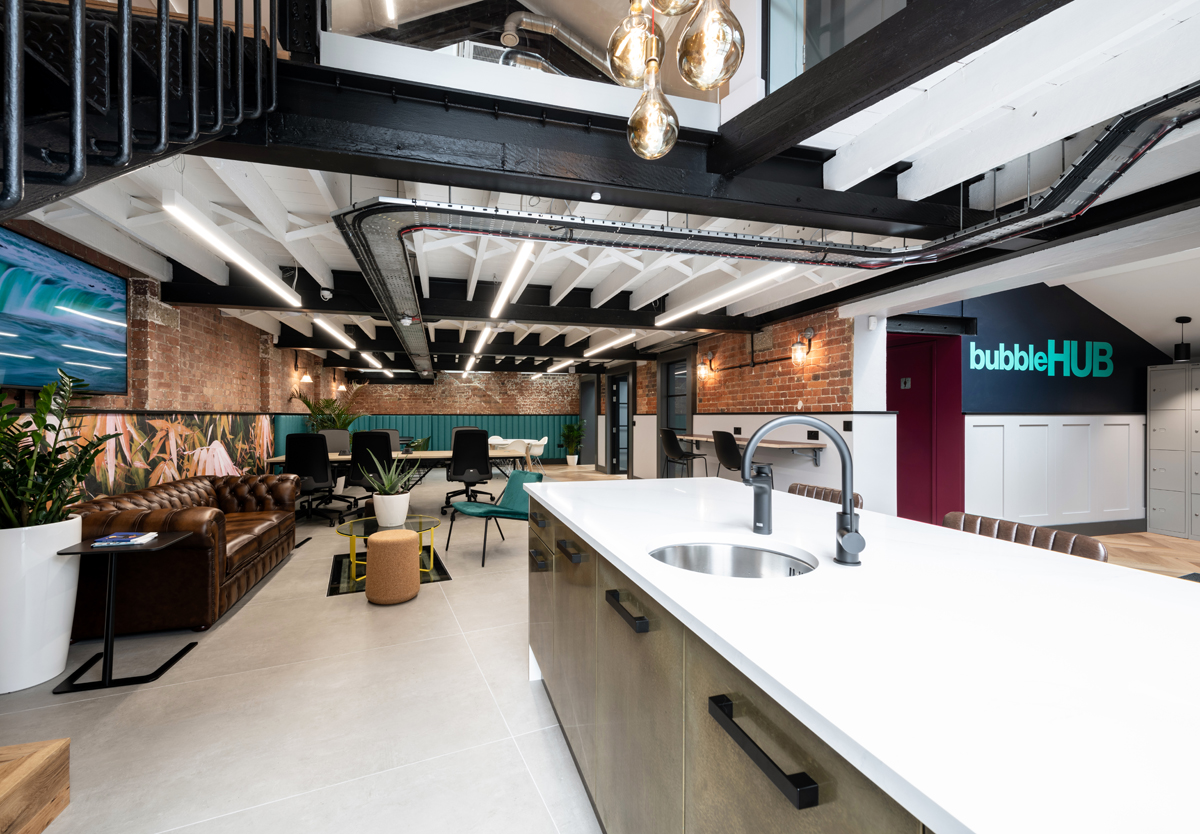 bubblehubco's tweet photo. Looking for an alternative to working from home? 

Bubblehub in St Albans is open and has some great space available. Whether you need a day a week or a desk for the next couple of months, please get in touch and we will be happy to help - https://t.co/oCN9dDoMKP https://t.co/M0zUtcN9Yk