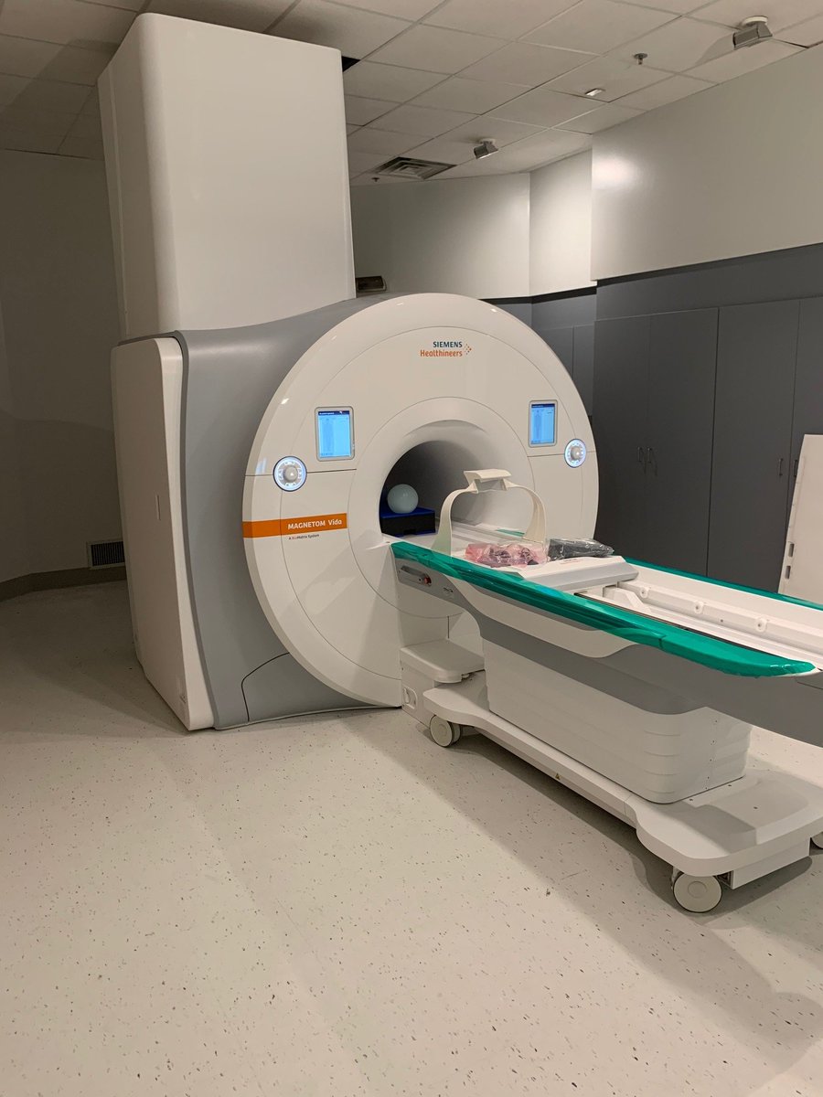 CBDCompanies's tweet photo. Phase 1 of an MRI Equipment Replacement Project is now complete at @UpstateNews. Great job to our Project Manager, BJ McClellan. On to Phase 2! #Construction #cbdcompanies #phase1 #buildbrokermanage https://t.co/aaTkhobwfO