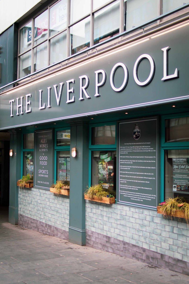 LucyDv8Designs tweet media