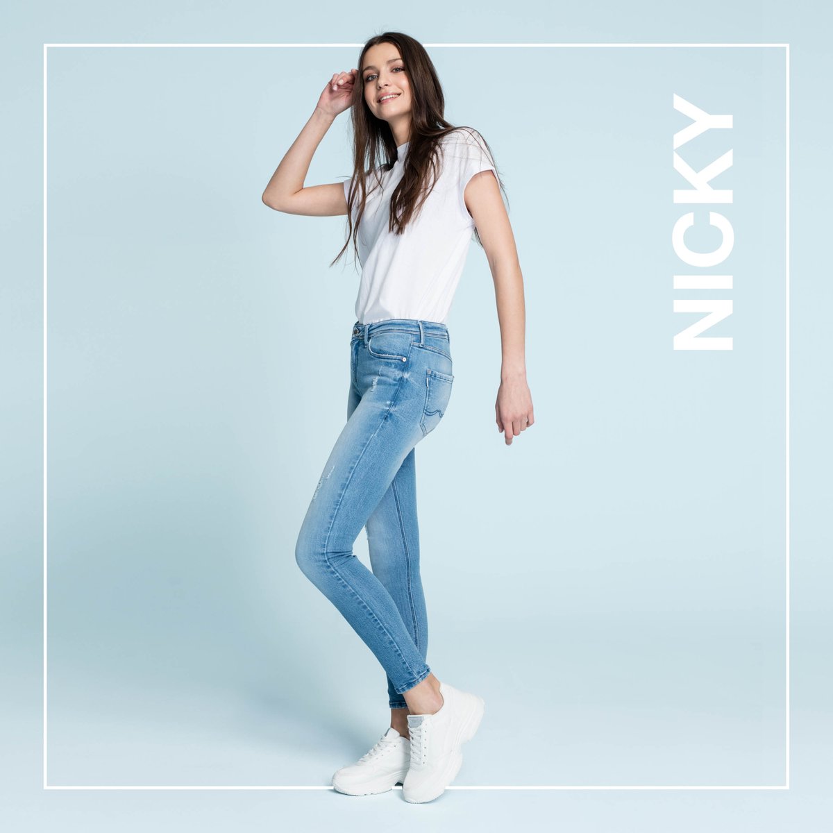 TiffosiDenim's tweet photo. Nicky | Medium Waist
#ourfityourattitude
.
.
.
#tiffosi #tiffosidenim #wearedenim #denim #jeans #fitguide #jeansfitguide #denimfitguide #denimlovers #jeanslovers #denimaddicted #denimaddiction #springsummer #SS20 #campaign #collection #denimcollection https://t.co/axV5buLnJU