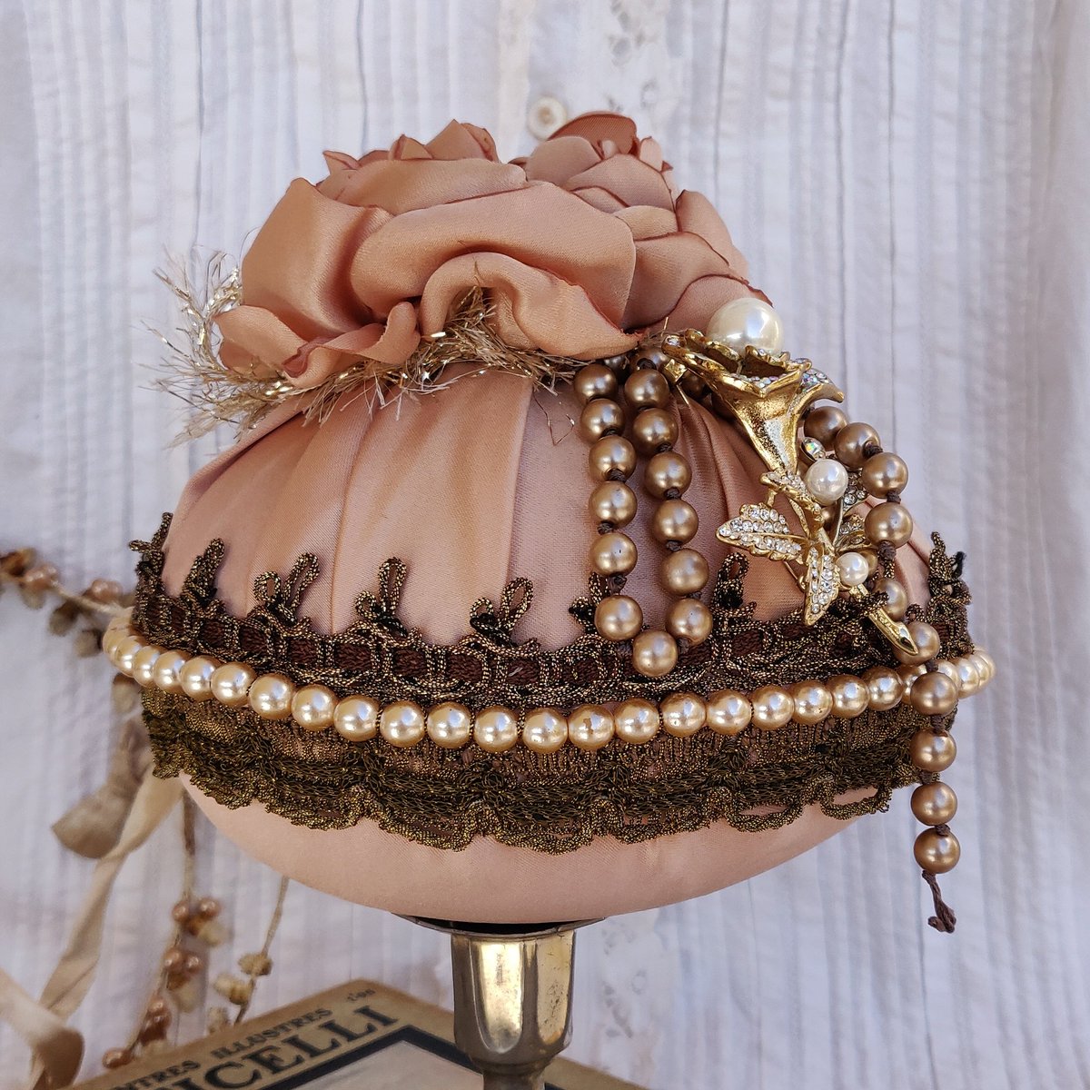 vintageshopcrtn's tweet photo. #shabbychic #easter #handmade #easteregg of #satin #easterdecor #easterdecorations #springdecor #springdecorations #shabbyeaster #tablecenterpiece #tabledecor #shabbychicdecor #shabbydecor #etsy #etsyshop #etsyseller #etsyfinds #handmadehour #etsymntt https://t.co/Piib9kLr6e https://t.co/GNsMNSpO5r