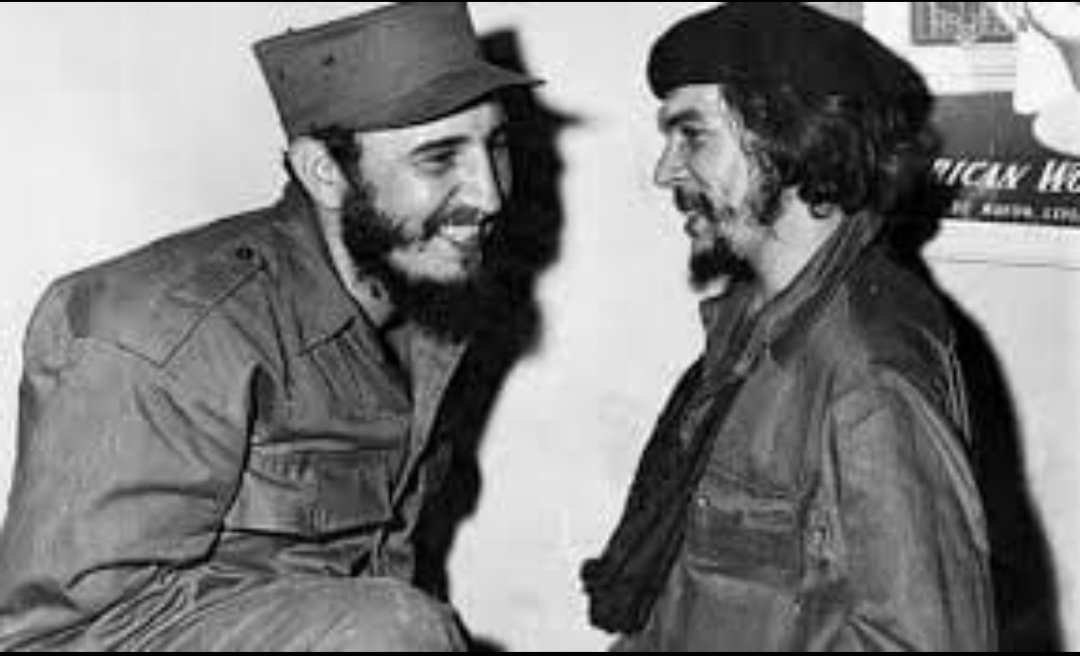 KübA İtalya'nın Lombardiya bölgesine, 25 hekim ve 10 ton ilaç ve tıbbi malzeme göndermiş.
Sosyalizm yaşatır!

Biz dünyaya asker değil , doktor göndeririz..
Fidel Castro