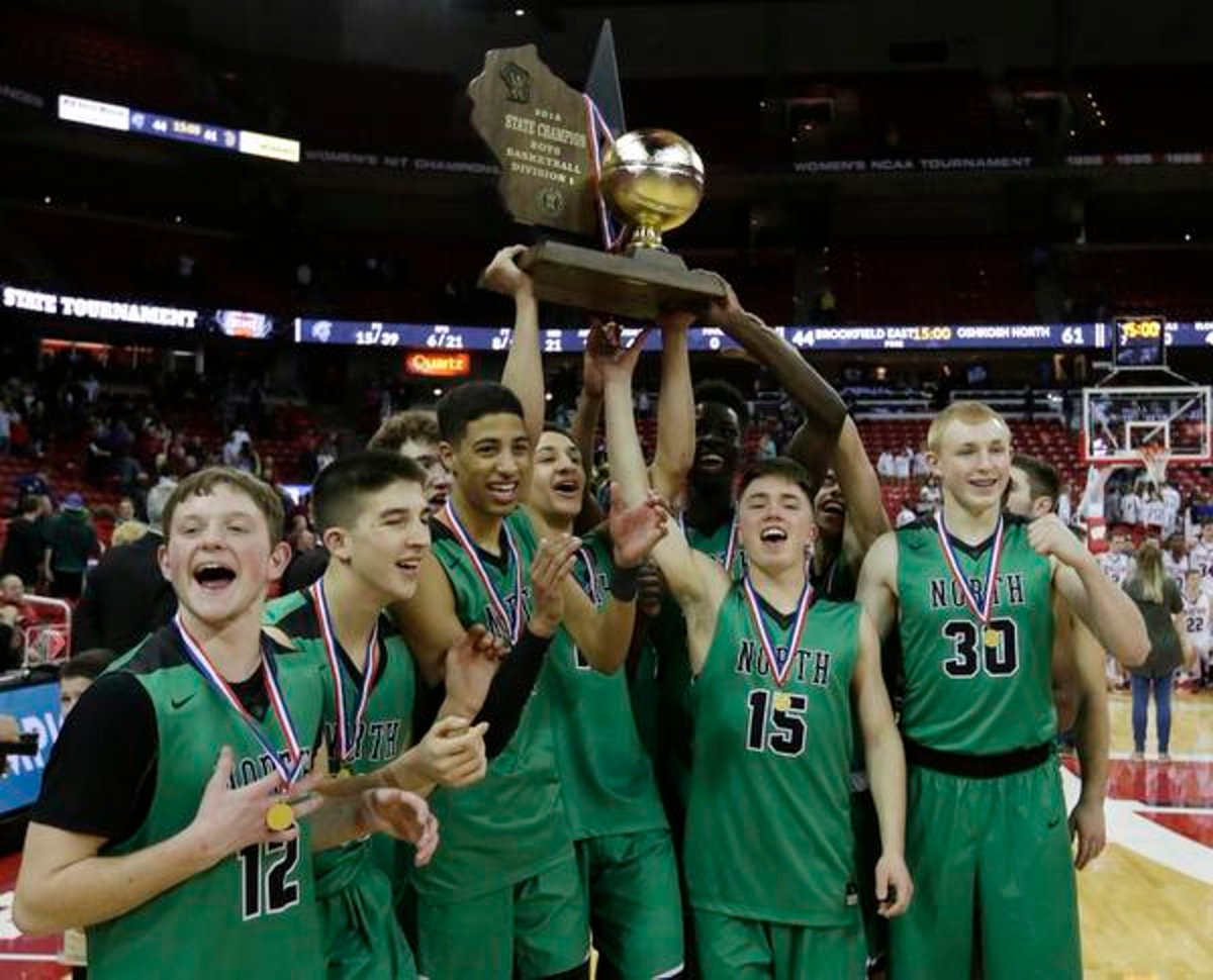 northhoops's tweet photo. Celebrating the 2 year anniversary of this moment! A group  who bought into something bigger than themselves - chasing an idea of greatness - only achieved by working for each other. #StateChamps #EAT #ChampionshipMoments https://t.co/er87OnbghS