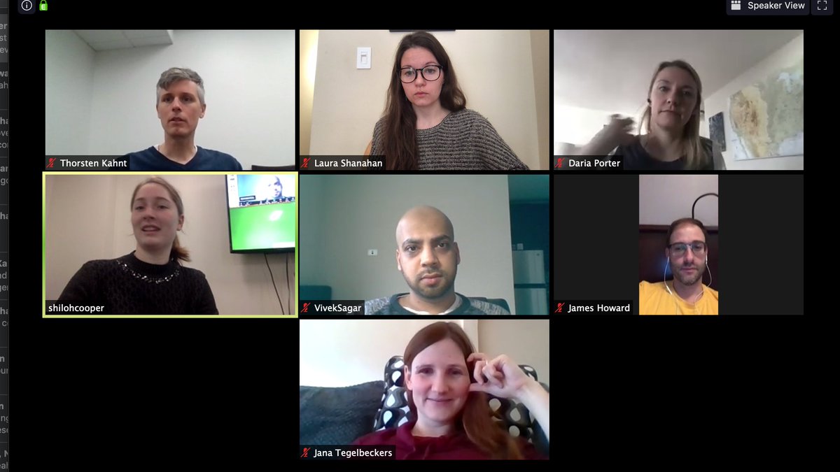 LShanahanimal's tweet photo. First @KahntLab virtual lab meeting in the books! SO to our laptop microphones for providing a lot of feedback 🎤. #smellscience #FlattenTheCurve https://t.co/xzWMlywD1b