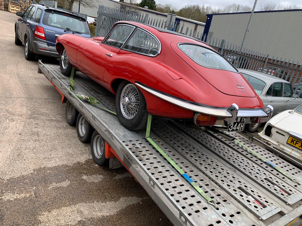 Self isolating? We can collect &amp; return your classic car for pre-season safety checks, servicing or repairs.  

fixclassiccars.co.uk/post/self-isol…