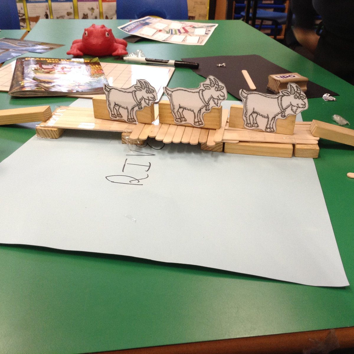 Calder Vale C of E tweet media