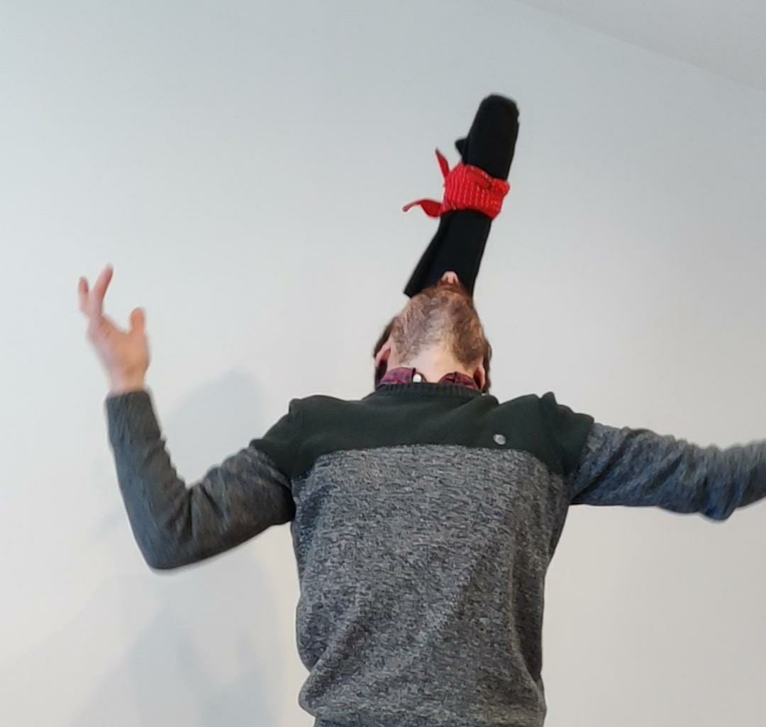 xiquetstgn's tweet image. #CallengeCastellerXdT Agafa la teva faixa i fes equilibris amb el front!
Penja-la a Instagram i etiqueta a la colla. Fins dijous a les 10h tens temps!!
#PreparemElDema #JoEmQuedoACasa #ElConfinamentEmRatlla