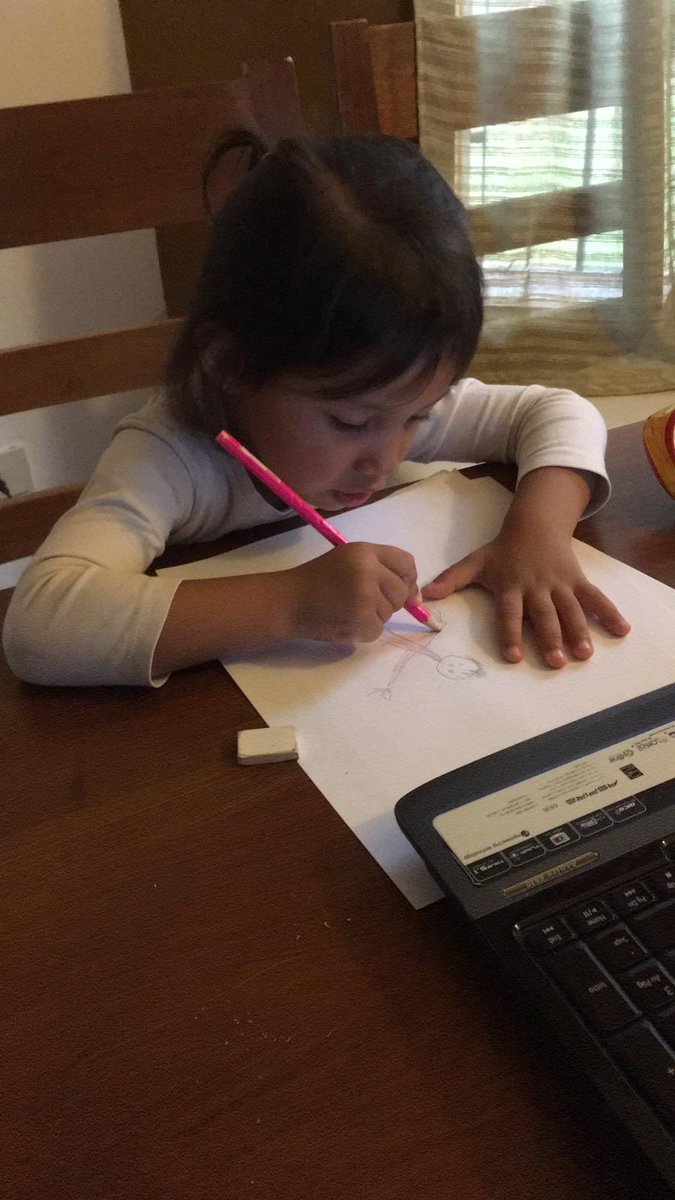 JosephmarySt's tweet photo. Las maestras nos envían tareas, nosotros las hacemos en casa. #quedateencasa #coronavirusuruguay #otramaneradeaprender #stjosephmarycollege #unlugarparacrecerfeliz #maldonado https://t.co/XO9VI9X0Oy