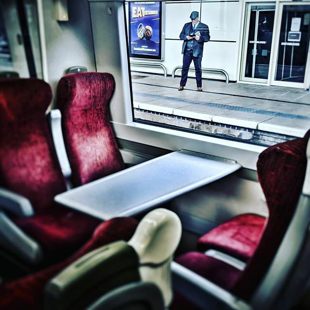 sharp dressed man .
.
.
. 
#justgoshoot #ampt_community #Mobile_Phoneography #mobiography #mobitog #shootermag_uk #shootermag #wearejuxt #wearegrryo #igersuk #mobile_phoneography #mobilephotography #ukphotograper  #1415mobilephotographers #agameoftones #… ift.tt/2w6hvJh