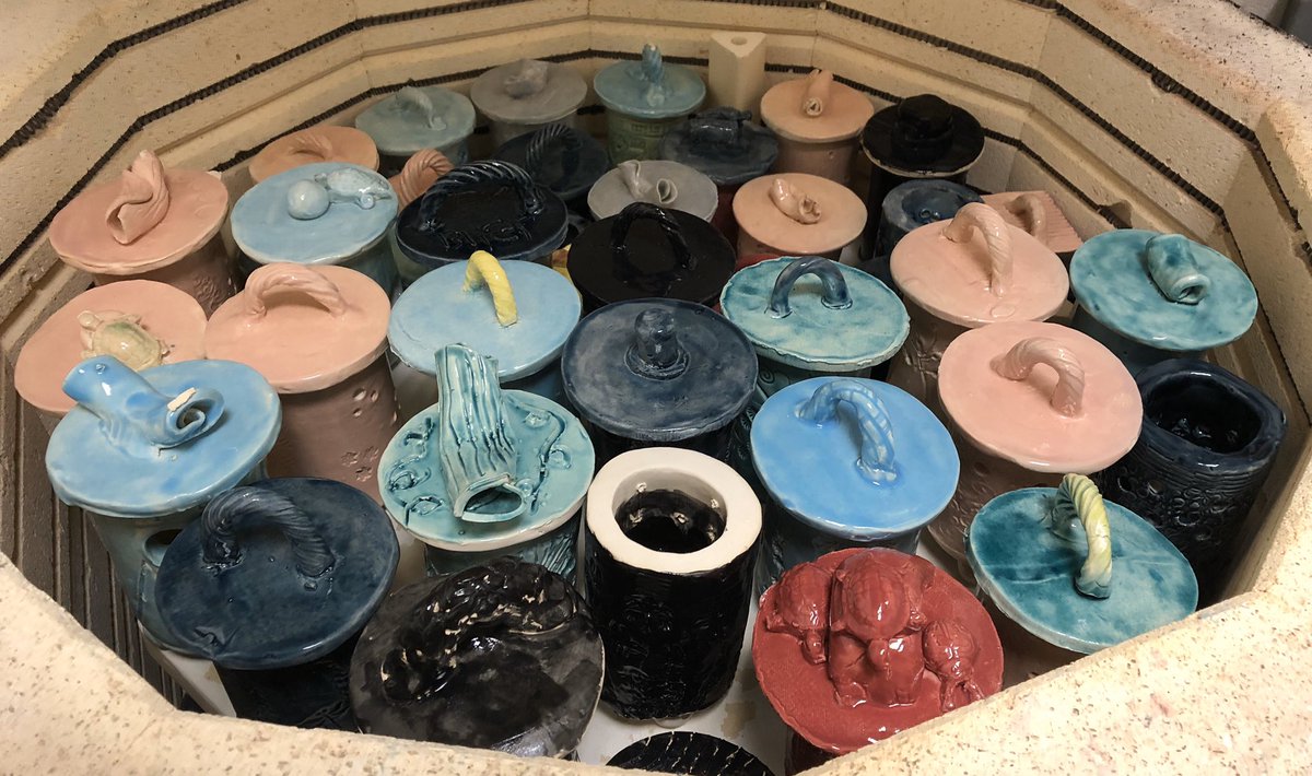 A little before and after with ceramic lanterns. Looks like some great results for Ellington elementary students! #ellingcen #clsstripes