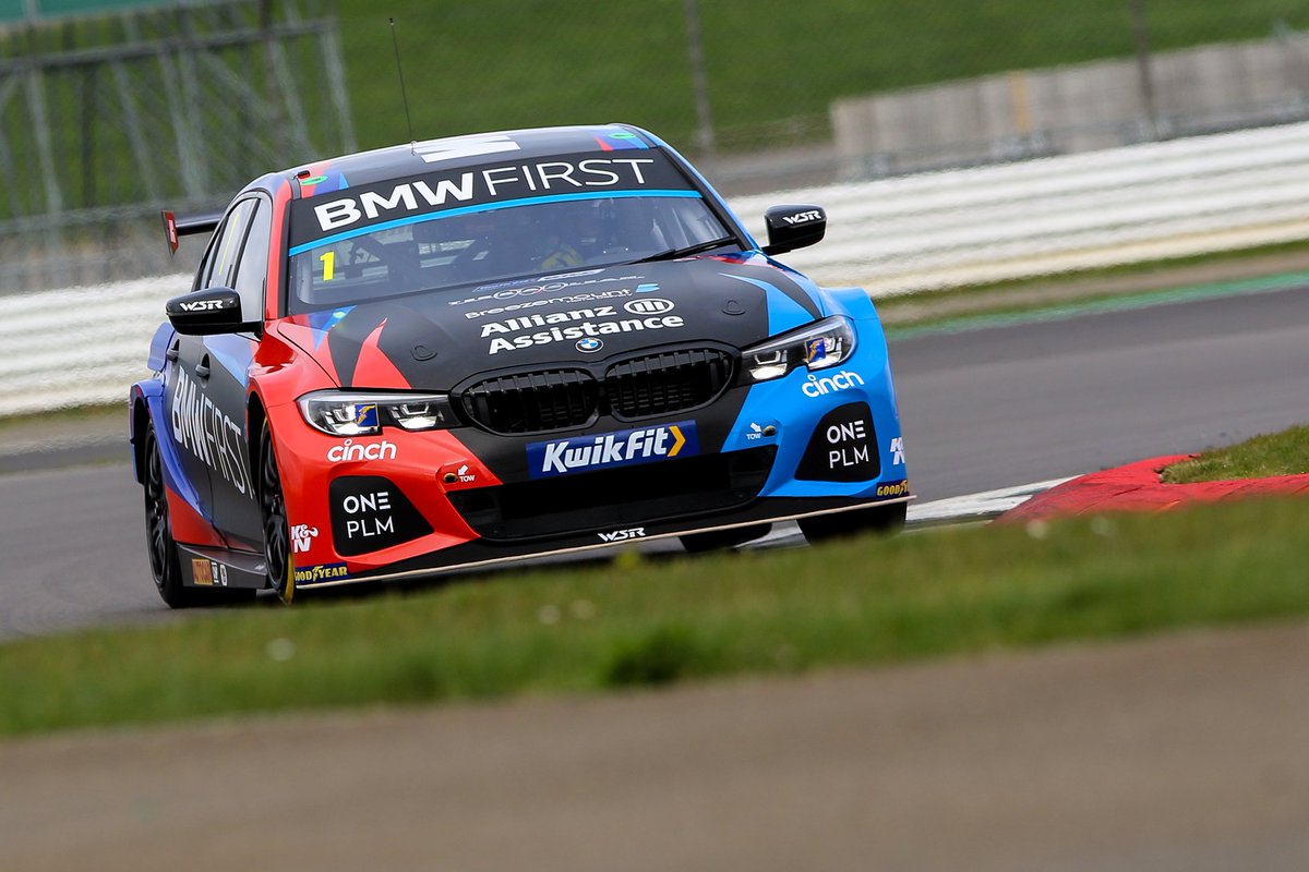 apiximages's tweet photo. COUPLE of pics of @ColinTurkington and @Tom_Oliphant in their @Official_WSR BMWs today at @SilverstoneUK https://t.co/6HTFZSLP1K