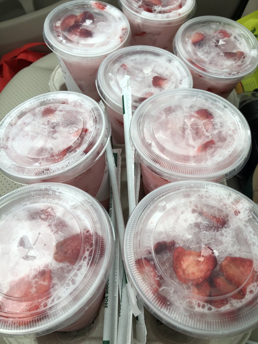 Karen Yuen (@k_are_n_y) on Twitter photo Little something to cheer up my team today!! #pinkdrinkrocks #thankyouall #saypink #R12SEUP <a href="/mitesh080/">Mitesh Shah</a> Little something to cheer up my team today!! #pinkdrinkrocks #thankyouall #saypink #R12SEUP <a href="/mitesh080/">Mitesh Shah</a>