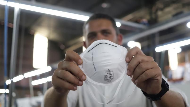 tamariformation's tweet photo. Les masques chirurgicaux, uniquement pour les malades et les soignants ‼️ #COVID19france  #coronavirus 

https://t.co/GJy3drhyjZ https://t.co/HNrVRJxinM