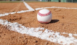 Hey. Here is a reminder that spring sports athletes can mess up their high school eligibility if they play with a non-school team - ht.ly/DNOn30qqxmL