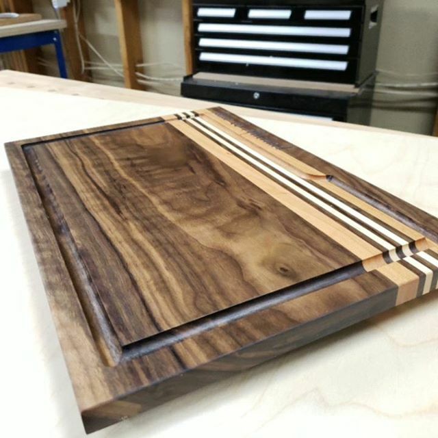 MWAWoodworks's tweet photo. If you're board (😉) at home this week, learn to make an MWA style cutting board! I have a nifty  video over on YouTube 👉 @mwawoodworks outlining some key tricks for getting the job done. .
. 
#woodworking #woodwork#woodshop #handcrafted#handmade#tool… https://t.co/XK731ZYs1j https://t.co/JGgvSTDyc3