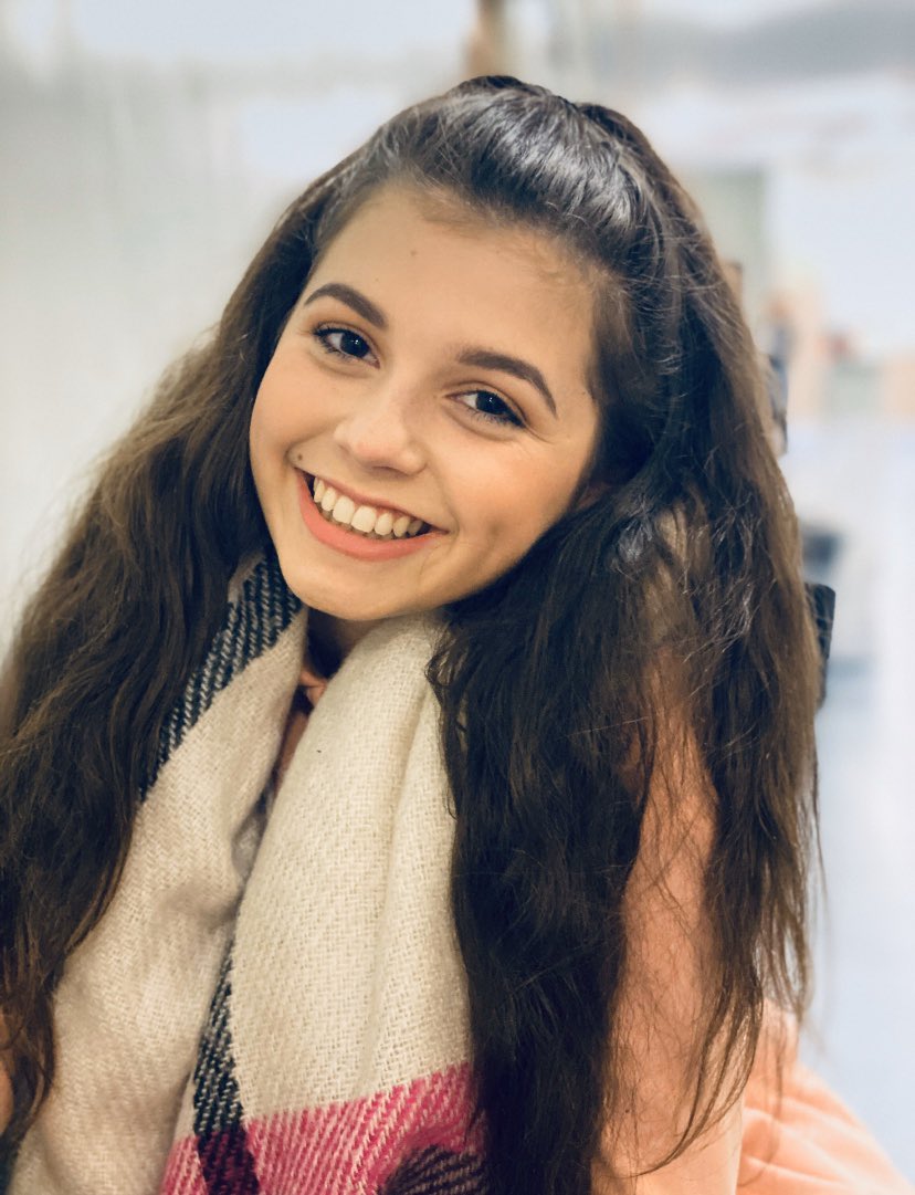McclementsMusic's tweet photo. Unfortunately due to my chronic illness, I am now in self isolation away from this #COVID2019 BUT it means I have more time to focus on my music 🎶✨ All I ask is that you support me by following me and retweeting my posts and please, stay safe everyone ♥️ https://t.co/in76HLkWVr