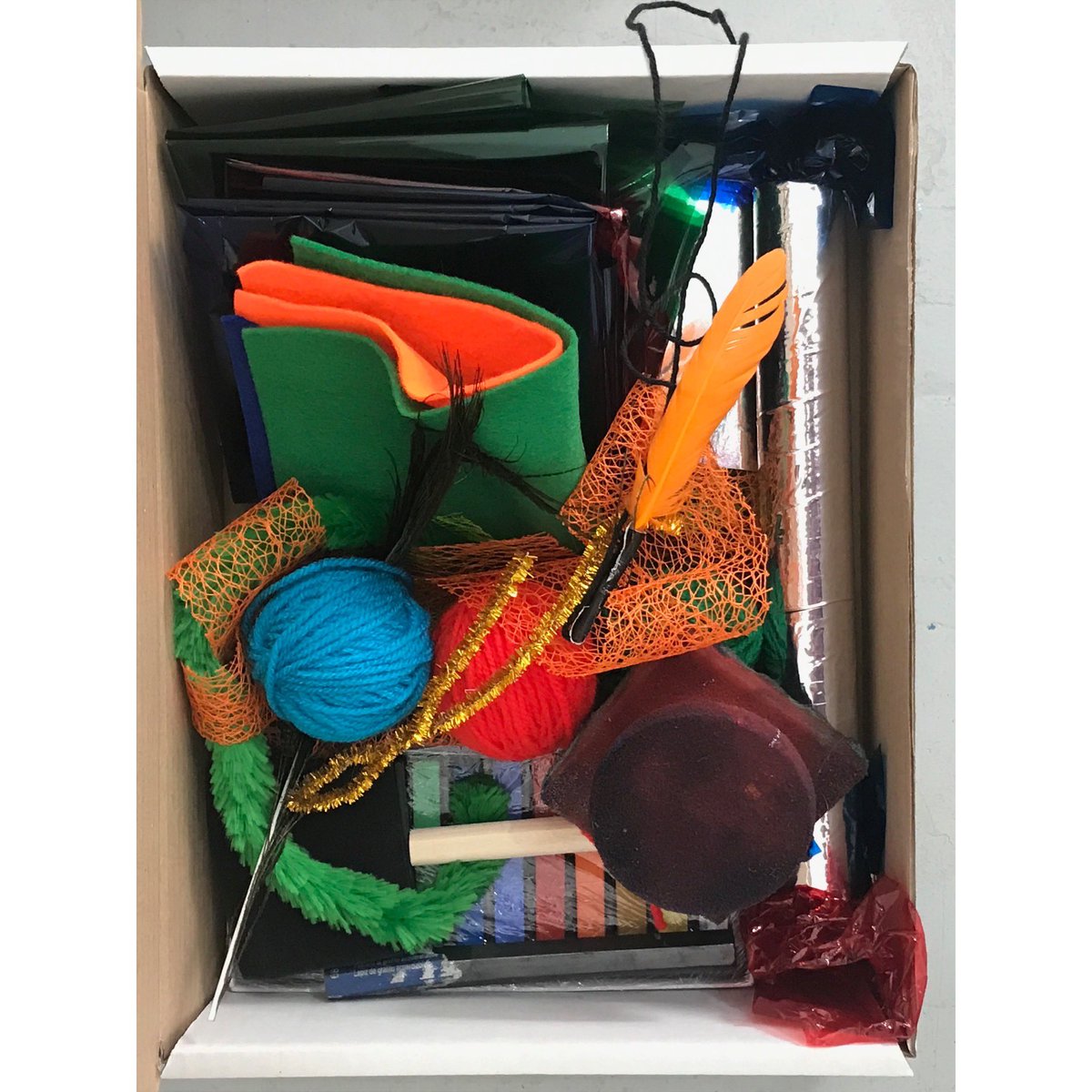 ProjectArtWorks's tweet image. We are taking practical steps to try and keep connected with our artist makers while our studios are closed. As a start we are trying out these art boxes for each of our artists.
If u have some great ideas for inspiring creativity and tackling loneliness please share.