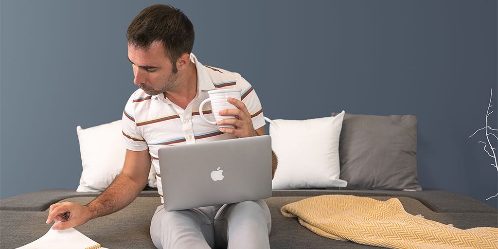 Checking in on our followers: how is #workingfromhome going for you? Sending positive and productive vibes your way! ❤️💪