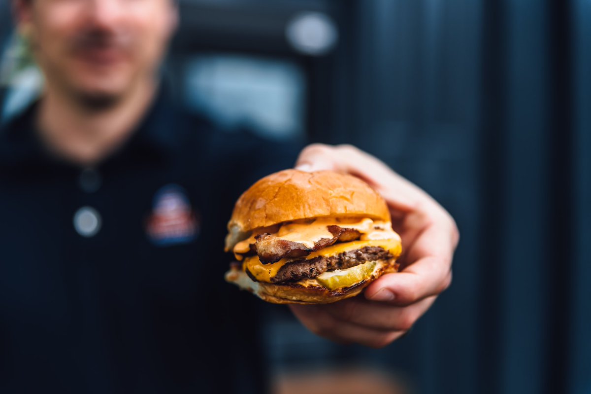 SmallsSliders's tweet photo. Magically delicious... Lucky you, you can now add bacon to your sliders!🍀 #stpatricksday #undergroundmenu #smauce #bacon #celebratethesmallthings #slidethru #thinkbigeatsmalls #eatsmallssliders https://t.co/LEF5CWfcev