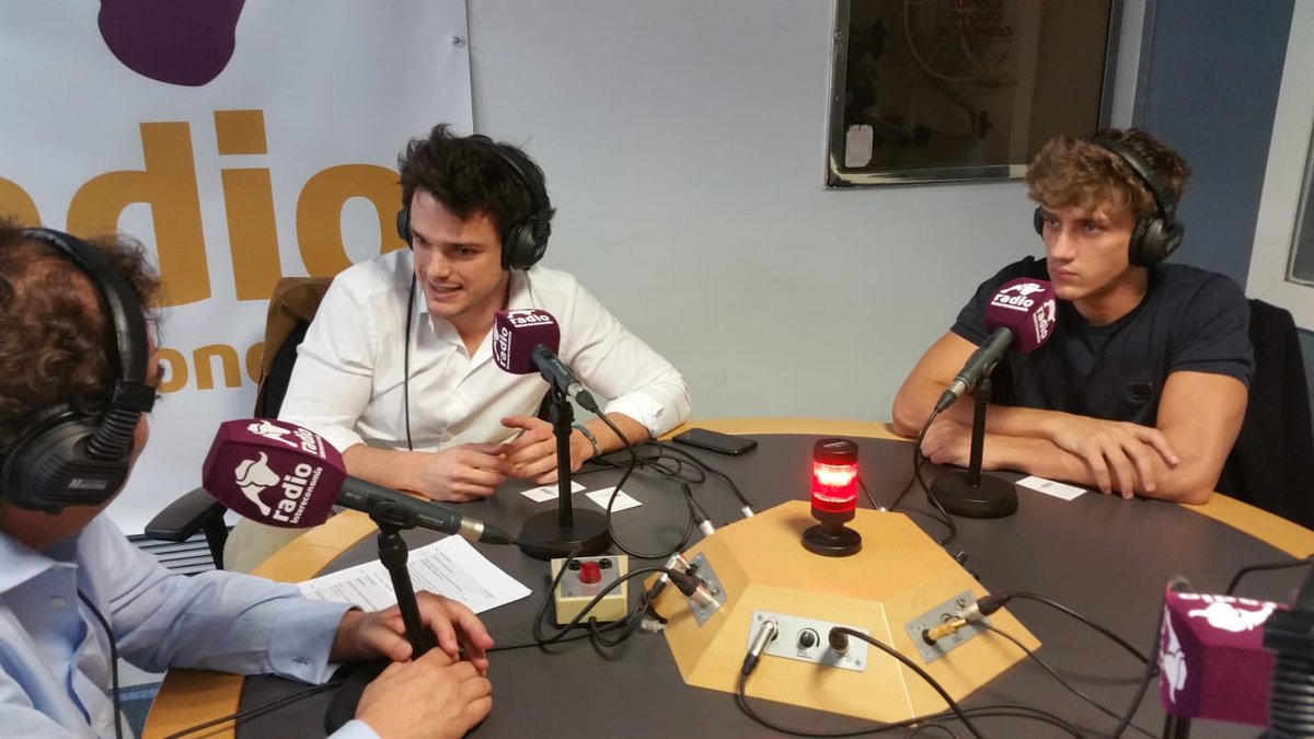 _GatoGourmet's tweet photo. Javier Muñoz Lazaga y Edu Pruni @edupruni77, socios y propietarios de Art&amp;Sushi Madrid (calle carranza 9, Glorieta de Bilbao) nos cuentan su proyecto, en el que se conjuga arte y gastronomía https://t.co/13LQFwxUCk