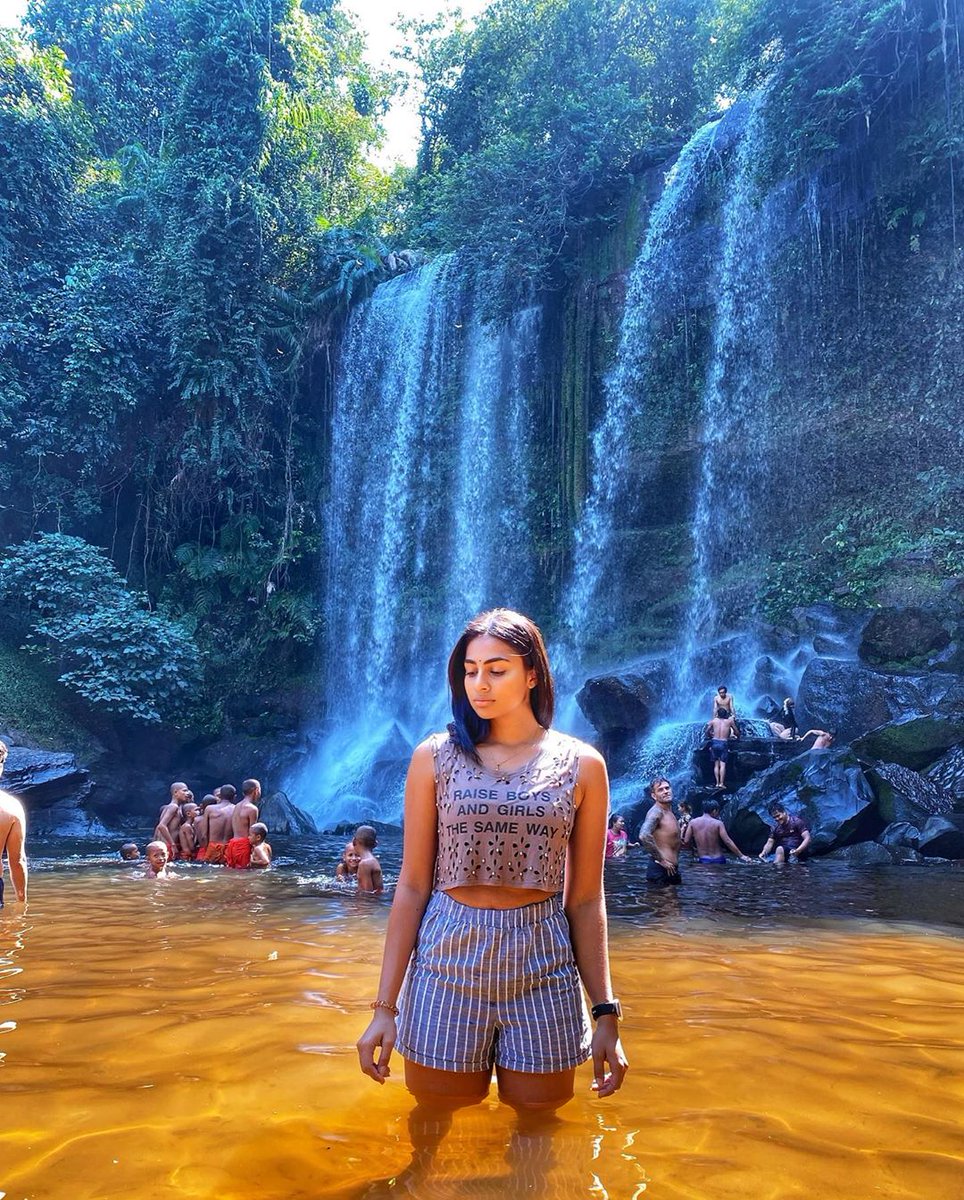 Hanging out in stunning waterfalls- what's more holiday-like than that?
What's YOUR favourite holiday activity though? Let us know!