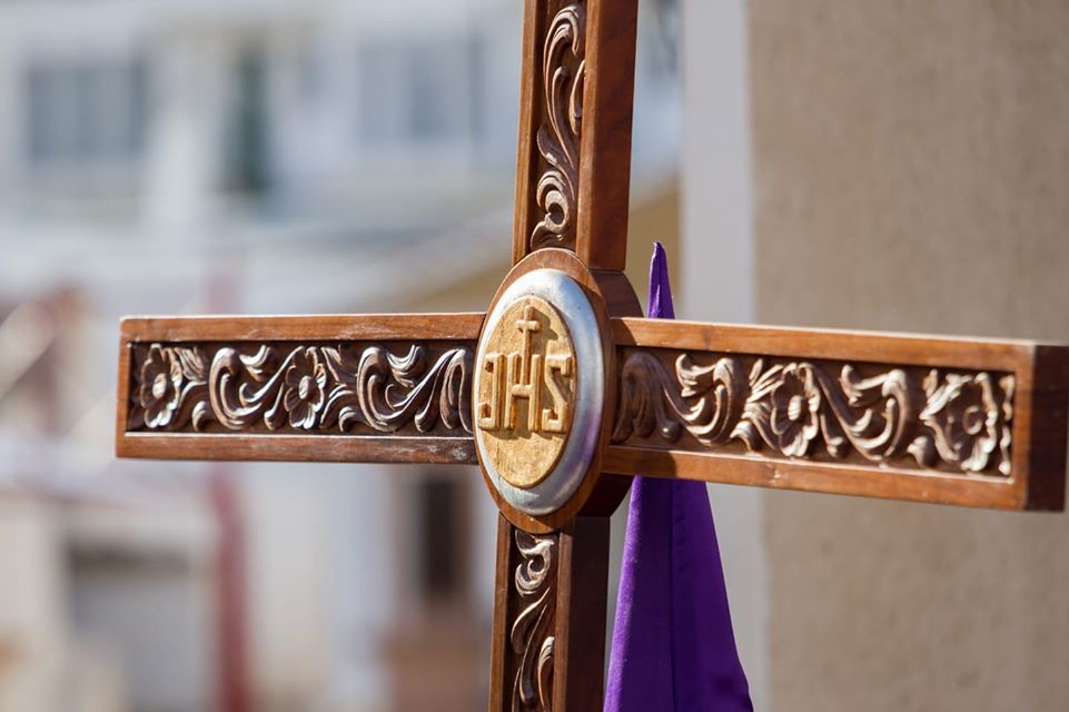 TebaJesus's tweet photo. Día 2 de QUINARIO.

🙏🏻 Intenciones: Vía Crucis y unción comunitaria de los enfermos. https://t.co/1TMxhMn6PN