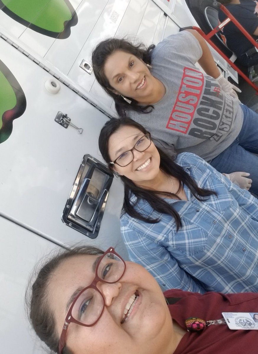 Julia Dimmitt tweet media