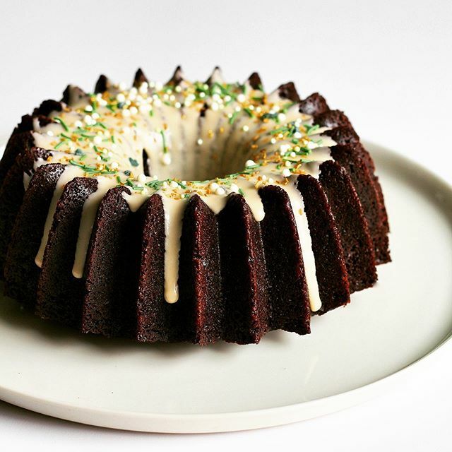 i don’t remember the last time i went out for saint paddy’s day anyway...chocolate guinness bundt with yogurt glaze from @bakedbybenji’s The New Way to Cake #stayhomeandbake #thenewwaytocake ift.tt/2xMs9VY