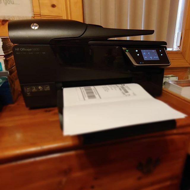 📫 We are continuing to ship every day! 🖨
Thank you for all the online orders, each one is such a blessing to us! ❤
☎Please contact us 🖱if you have any questions or need some at home jump rope or Split Rope™ ideas❗
#Godisgood #jumpropes #splitrope… ift.tt/33psLwp
