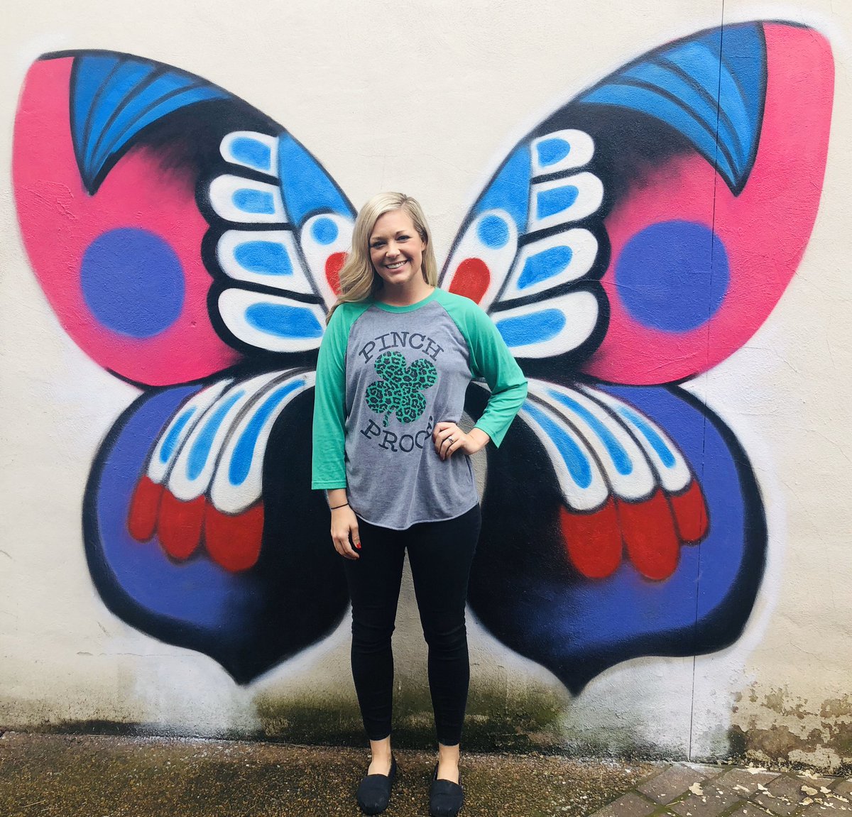 Portlandtncofc's tweet image. Who wants good news?!? Check out this new art work that has started in Portland! Any guesses where is it? #mural #art