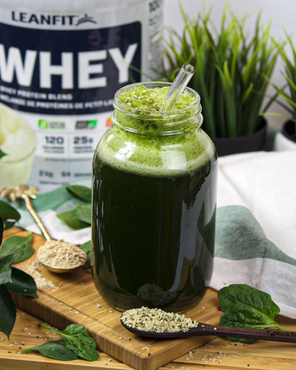 LeanfitBrand's tweet photo. Happy St. Patrick’s day #leanfitfam! 

For this one you will need: 

🍀 a handful of spinach
🍀 2 cups of water or liquid of choice
🍀 1 tbsp hemp hearts
🍀 1 scoop @leanfitbrand Whey Protein (vanilla) 
🍀 1 banana
🍀 1 tbsp grated ginger
☘️ juice of half a lemon https://t.co/Ao8HwQ6Pta