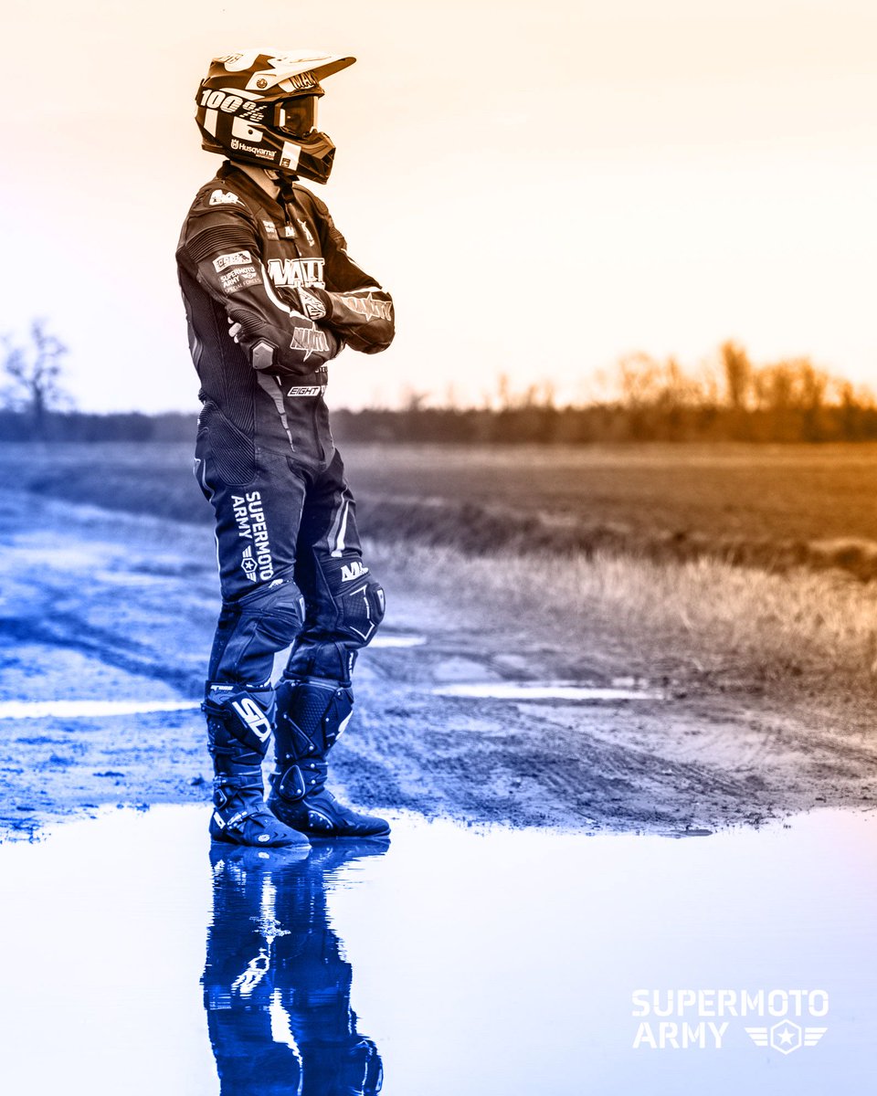 🌍 no moto for some time here... what are are you up to? #StayHome 🏠
Rider : <a href="/maxitytv/">𝐌𝐀𝐗𝐈𝐓𝐘 | 🤟🏻</a>  📷 @prophoto_fr 
#ridestronger #supermotoarmy #motolife #moto #achieve