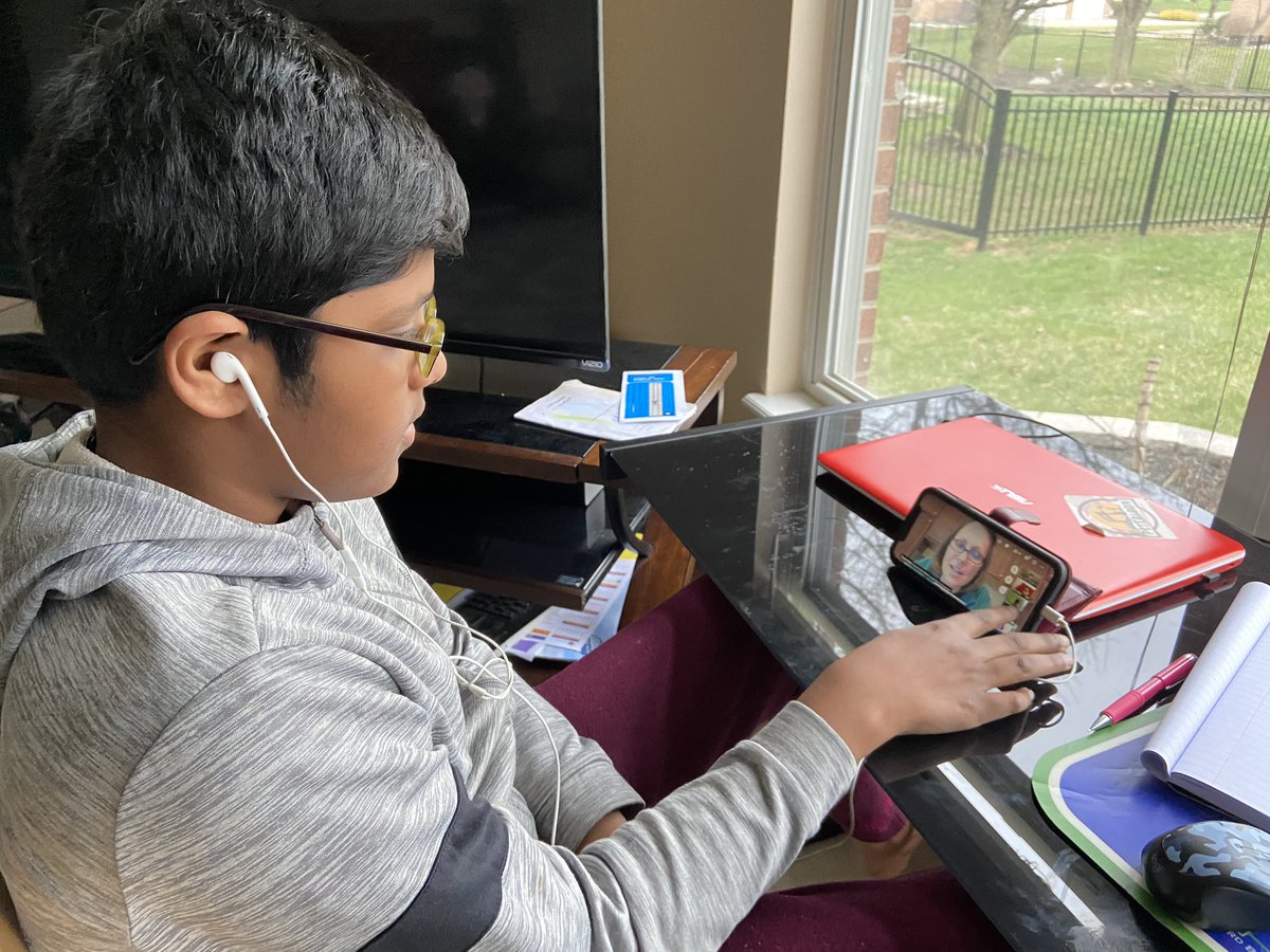 ramani_soniya's tweet photo. Remote learning made his day ! He felt so happy to see his teacher and friends . Thank you for arranging this !@MITeamQuest @conniepohl @tdavis1016 @MasonSchools @principalmesser https://t.co/67bv5qh5mA