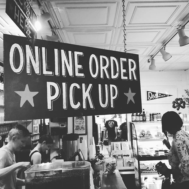 We are ramping up our online ordering options and we’ve just added delivery. New items will be added daily so stay tuned! You can place your order through our website, link in bio. .
.
.
.
#teamfoxy #tacostogo #coffeetotes #onlineorders #localbusiness #f… ift.tt/2xMreot
