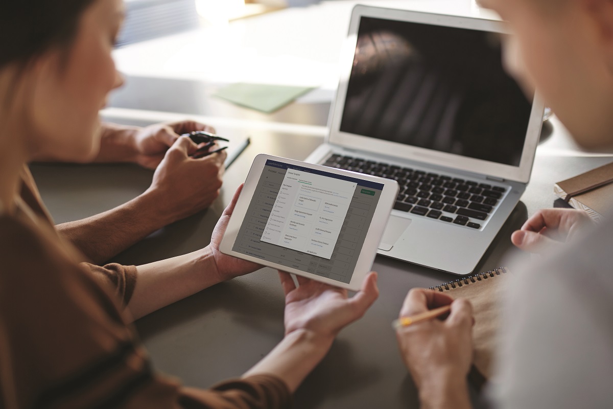 laserfiche's tweet image. Drive Digital Transformation with Cloud Content Management ow.ly/ACZo50yJeYl #cloudECM